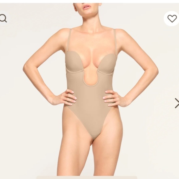 NWT Skims Womens Deep Plunge Shapewear Thong Bodysuit Clay